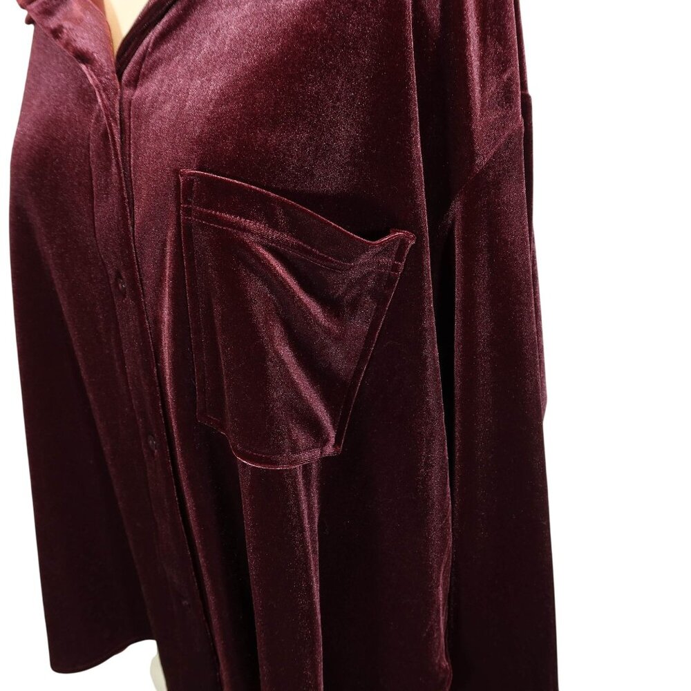 OLD NAVY Burgundy Velvet The Cropped Shirt Button Up Size XL NWT Holiday Festive - Picture 2 of 9
